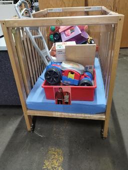 COMMUNITY PLAYTHINGS BACKSAFE CLEAR VIEW CRIB 40"x26"x37x