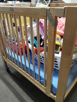 COMMUNITY PLAYTHINGS BACKSAFE CLEAR VIEW CRIB 40"x26"x37x