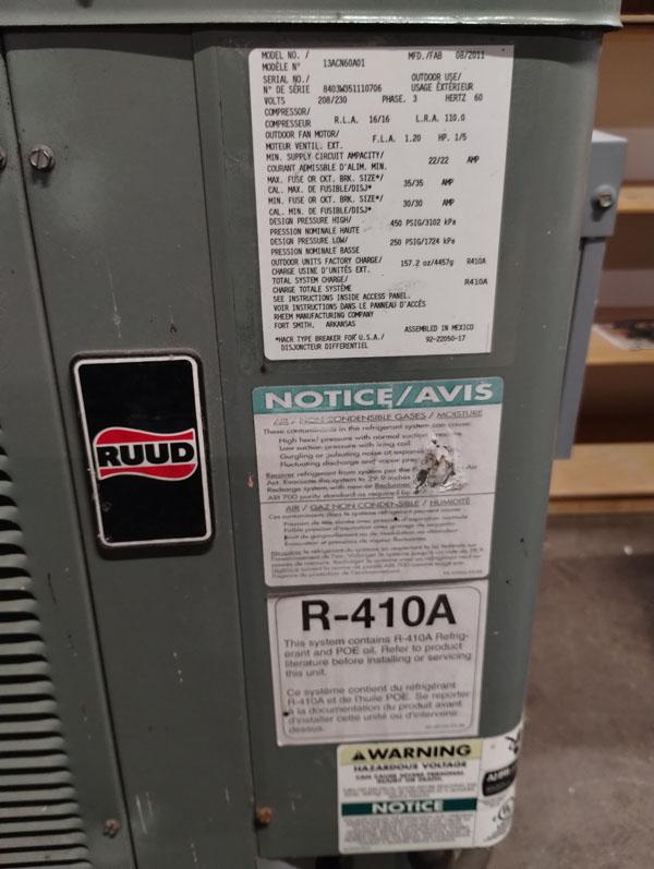 RUUD A/C UNIT MODEL:13ACN60A01 - PHASE 3, 208/230VOLTS, 60 HERTZ