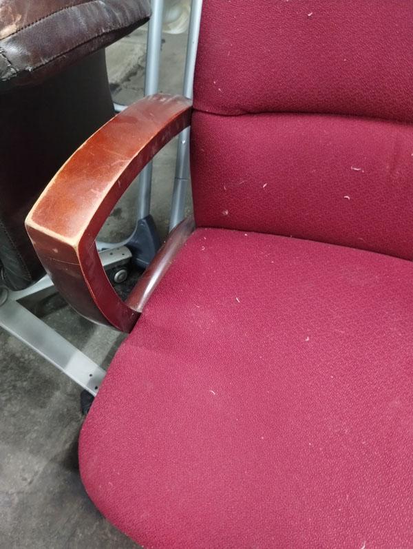 2 OFFICE CHAIRS