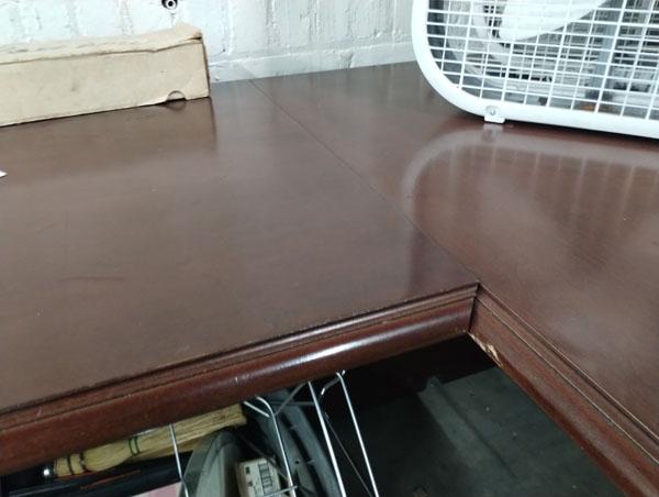 L SHAPE DESK 77" X 67"