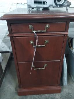 L SHAPE DESK 77" X 67"