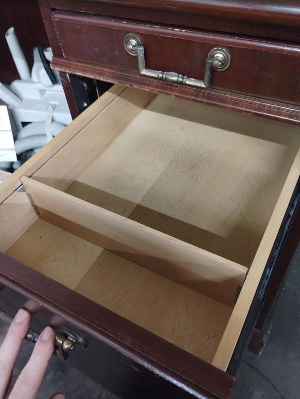 L SHAPE DESK 77" X 67"