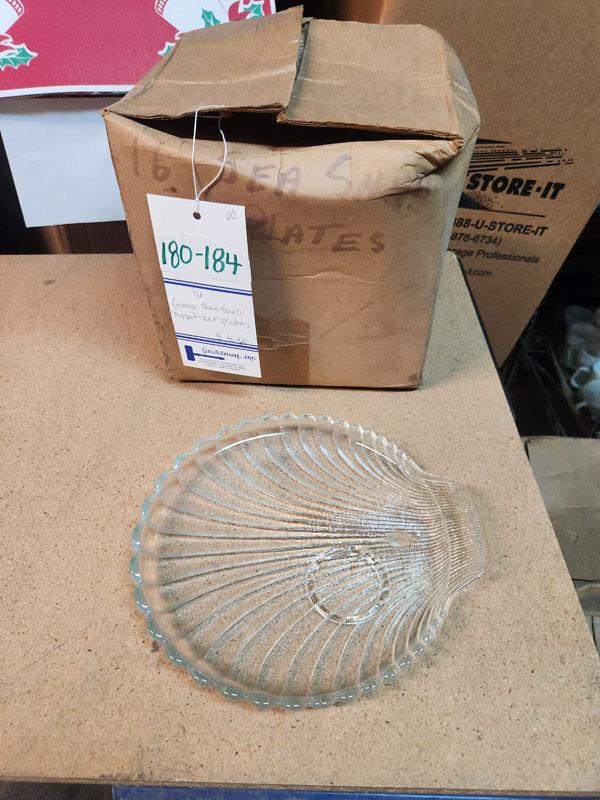 16 GLASS SEA SHELL APPETIZER PLATES