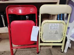 2 CHILDRENS FOLDING CHAIRS