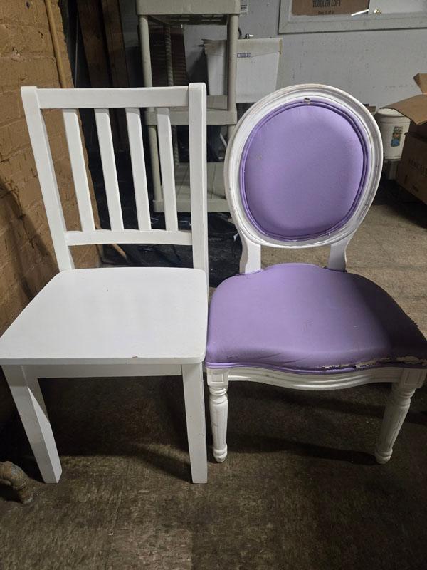 4 ASSORTED KIDS CHAIRS