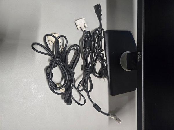 2 DELL 23" MONITORS