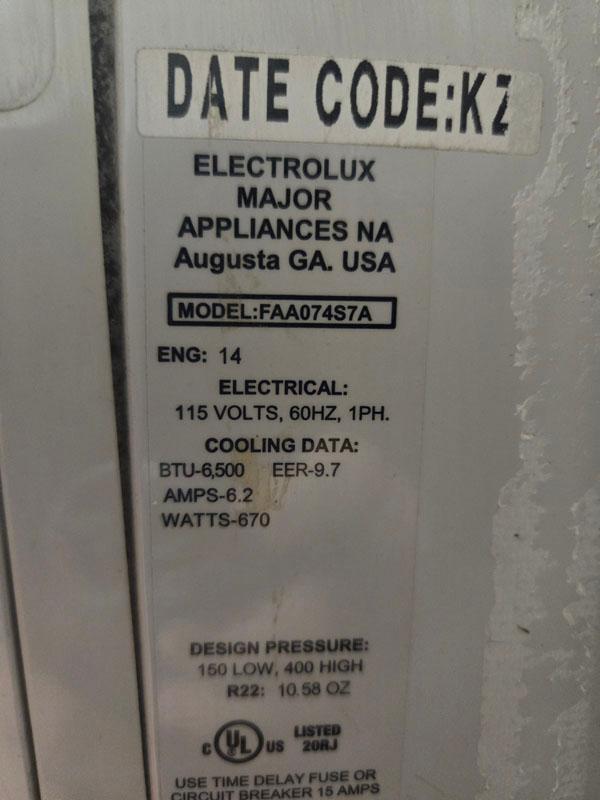 FRIGIDAIRE ELECTROLUX AIR CONDITIONER WINDOW UNIT - 6500 BTU