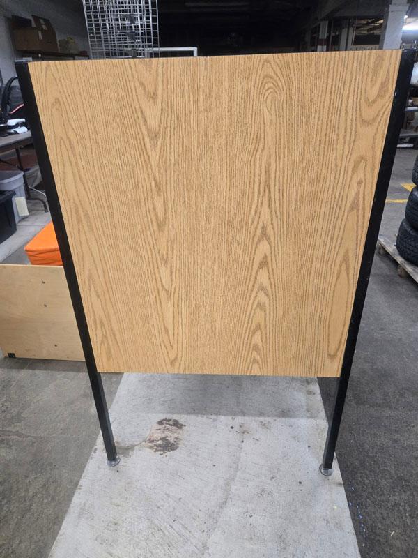 PRIVACY DESK 31" X 30" X 48"