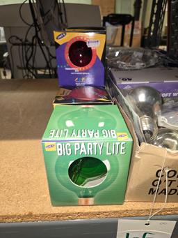 LOT OF ASSORTED PARTY LIGHT BULBS