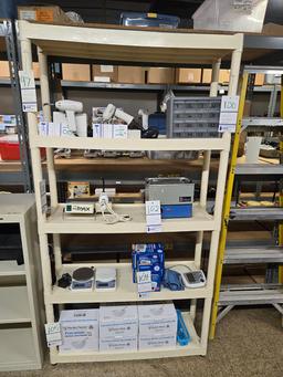 5 SHELF PLASTIC RACK - NO CONTENT