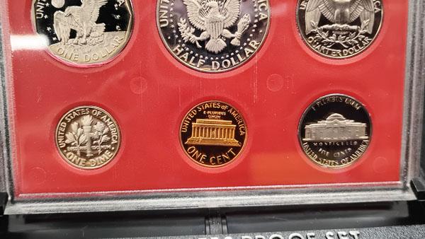 U.S. 1981 S MINT COIN PROOF SET