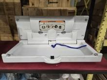 KINDER KRAFT BABY CHANGING TABLE - WALL MOUNT
