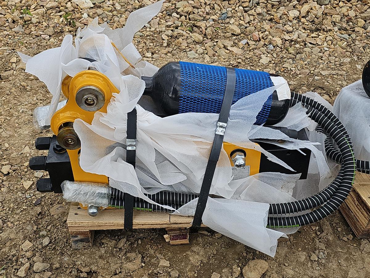 Mini Ex Hydraulic Breaker Attachment