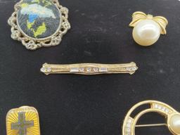 5 Vintage Unique Estate Jewelry