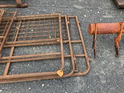 3-16ft hog panel gates