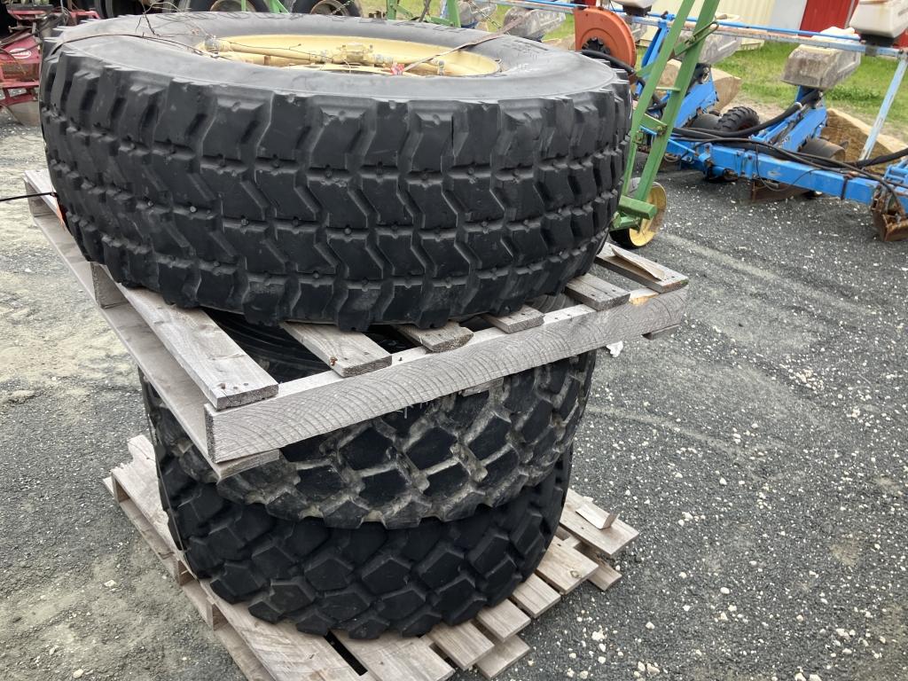 3 humvee tires