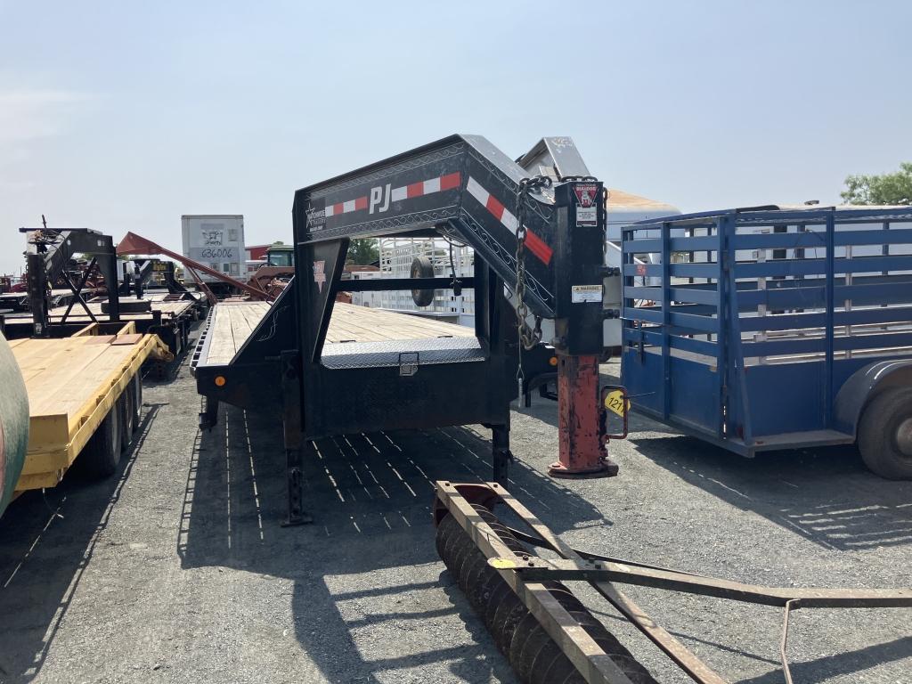 "2019 PJ 40FT FLATBED TRAILER