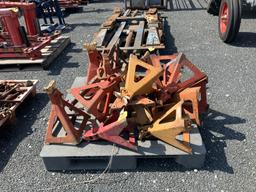 PALLETT OF JACK STANDS
