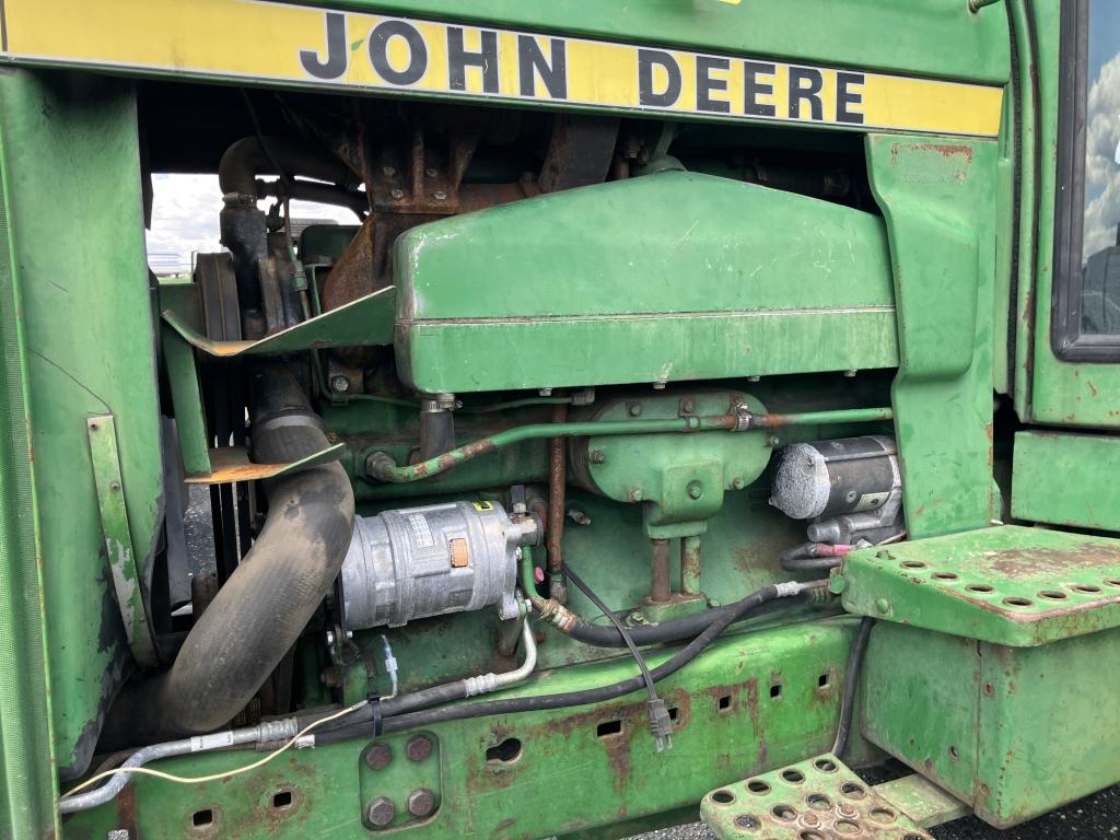 JD 4840 TRACTOR POWERSHIFT W/DUALS 3736 HRS RUNS & SHIFTS CORRECT GOOD TRACTOR
