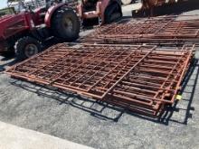 7 PANELS W/ 1 GATE