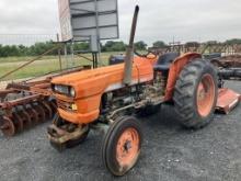 KUBOTA L 345 TRACTOR W 5FT HOWSE SHEDDER HRS. 1986RUNS AND DRIVES