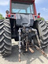 "INTERNATIONAL 5088 TRACTOR DROVE IN 30 MILES