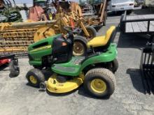 JD LA 115 RIDING LAWNMOWER