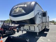 2016 SIERRA TRAVEL TRAILER 4 SLIDE OUTS43FT 3 TVS KING SIZE BED WALK IN SHOWER W/ TITLE VIN# 4X4FSEP