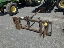 ADJUSTABLE BALE SPEAR