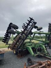 JD 650 30FT DISC 20'' FRONT BLADE 23'' REAR BLADES