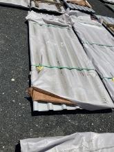 WHITE U PANNEL 9FT