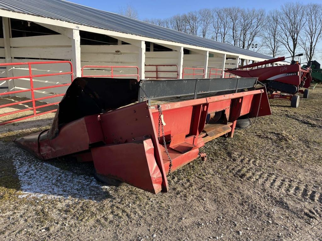 Case IH 1063 Corn Head