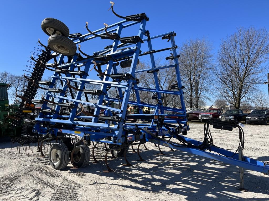 DMI ST250 Field Cultivator