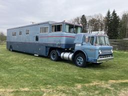 1974 Camelot Cruiser Vintage Motor Home