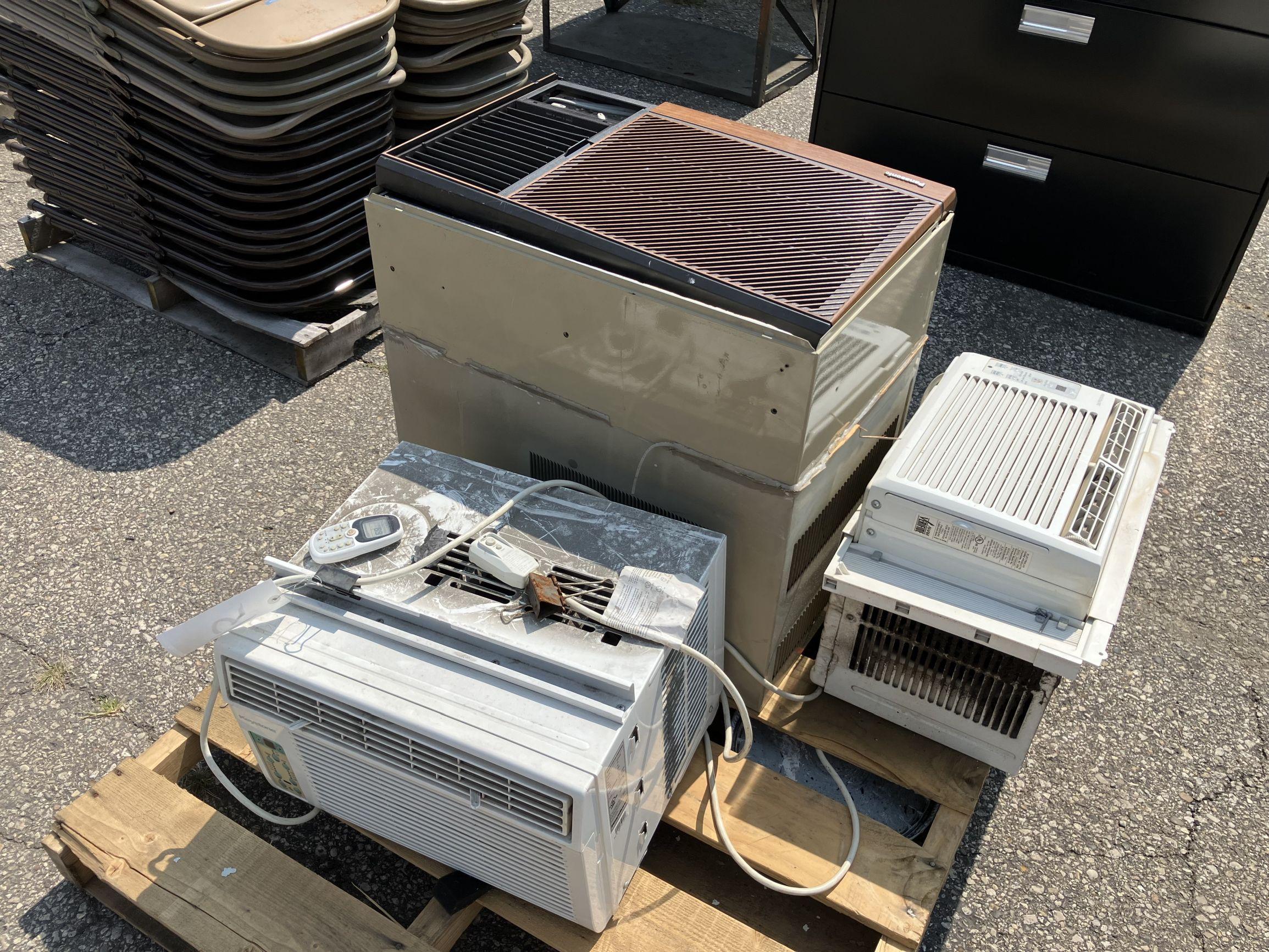Pallet of (3) Air Conditioners