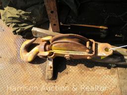 Large Pully