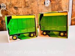 Set of 2 John Deere Big Farm Forage Wagon