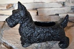 Scottish Terrier Black Planter