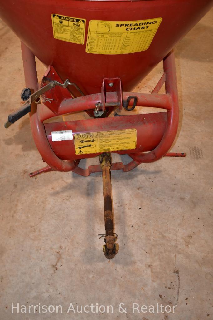 COSMO 500 Fertilizer Spreader