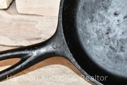 7in Wagner No3 Cast Iron Skillet