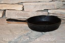 7in Wagner No3 Cast Iron Skillet