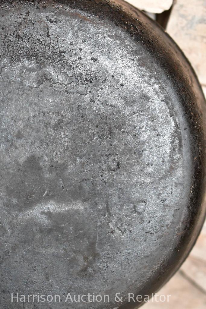 7in Wagner No3 Cast Iron Skillet