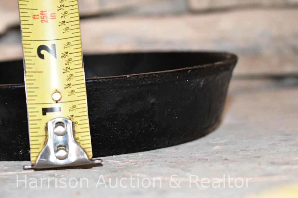 7in Wagner No3 Cast Iron Skillet