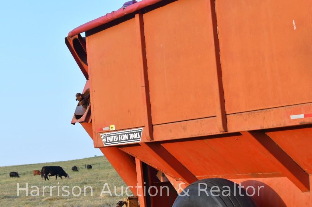 UT 400 BUSHEL GRAIN CART