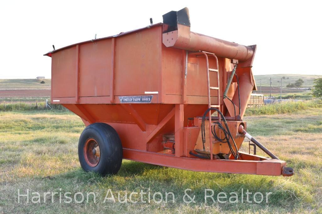 UT 400 BUSHEL GRAIN CART