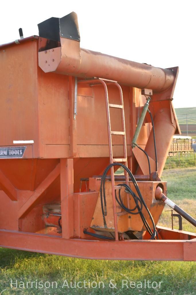 UT 400 BUSHEL GRAIN CART
