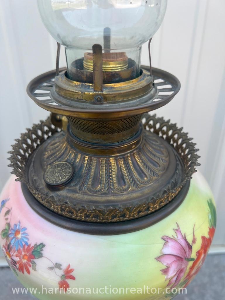 Vintage Gone With the Wind Hurricane Parlor Lamp