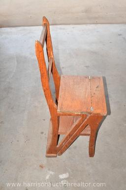 WOODEN CONVERTIBLE STEPLADDER AND CHAIR COMBO