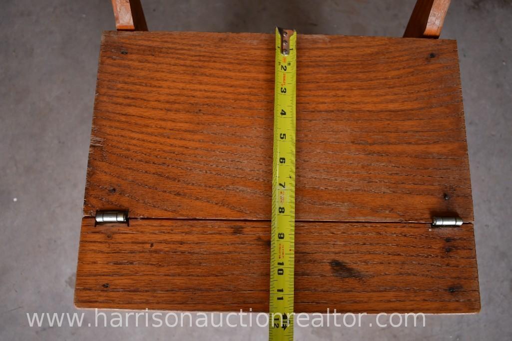 WOODEN CONVERTIBLE STEPLADDER AND CHAIR COMBO